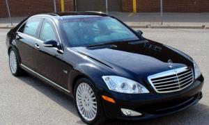 На ремонт депутатського автопарку виділили кілька мільйонів