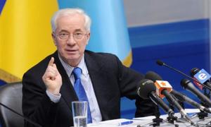 Азаров переконаний, що зміг врятувати країну від катастрофи