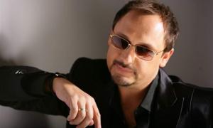 Стас Михайлов ушосте стане татком