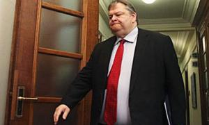 Міністр фінансів Греції пішов у відставку 