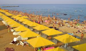 Кримські пляжі поділять на прості та елітні