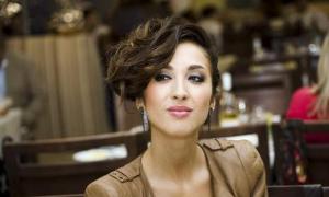 Старша з «Алібі» пішла у сольне плавання