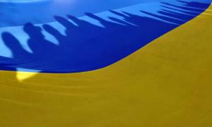 Опозиція вимагає всеукраїнського референдуму щодо статусу російської мови