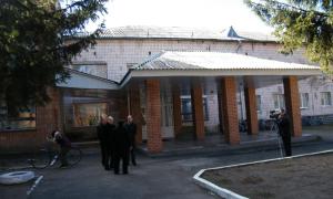 Рудненський психоневрологічний інтернат потребує медсестер та ремонту