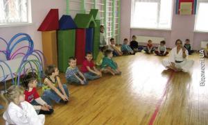 У луцьких дитсадках виховують майбутніх чемпіонів карате