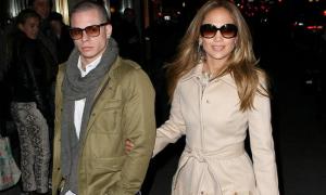 Дженніфер Лопес заговорила про весілля з молодим танцюристом