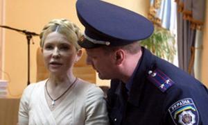 Юлію Тимошенко переведуть у лікарню «Укрзалізниці» в Харкові