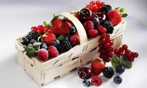 Цьогоріч Україна планує зібрати 2 мільйони тонн фруктів та ягід 