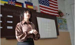 З 2013 року всі школярі вивчатимуть дві іноземні мови