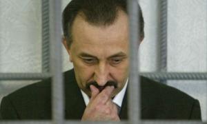 Суддю-«колядника» відправили до колонії