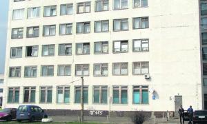 Луценка в лікарні охороняють десять правоохоронців