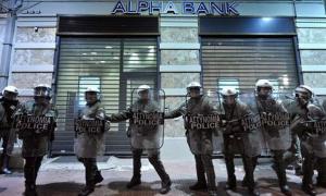 Грецьких поліцейських можна брати напрокат