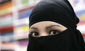 У Франції за носіння паранджі оштрафували вже понад 300 жінок
