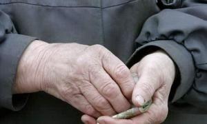 Водій маршрутки вимагав у 85-річного інваліда війни заплатити за проїзд 