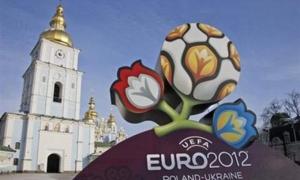 Через погану репутацію України німці масово здають квитки на Євро-2012 