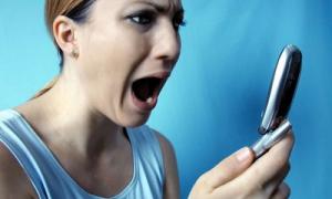 Мобільні оператори наполягають, що плата за з’єднання є законною