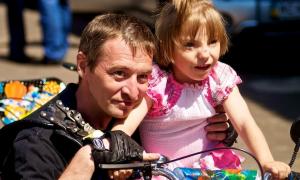 Байкери відкрили мотосезон у дитячому будинку