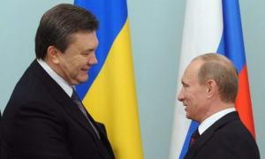 Янукович привітав Путіна з новою посадою