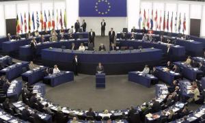 Європарламент вимагає звільнити Тимошенко до парламентських виборів