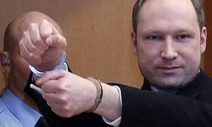 До «норвезького стрільця» Брейвіка підсадять найманих співкамерників