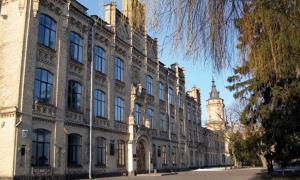 Київський політехнічний інститут третій рік поспіль очолює Топ-200 українських вишів