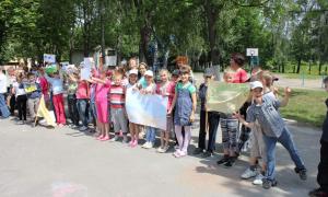 Діти намалювали роботу волинської міліції