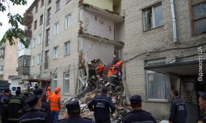 Офіційні висновки по обваленому будинку в Луцьку будуть не раніше, як за три тижні