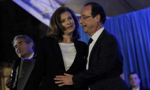 Президент Франції потрапив у скандал через своїх жінок