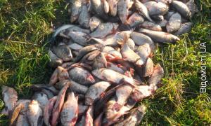 Браконьєри, втікаючи від міліції, забули автомобіль на березі