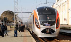 Швидкісні Нyundai продовжують запізнюватись