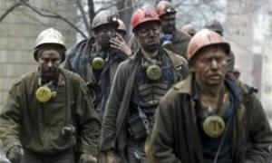 Шахтарям уже втретє цього року підвищили зарплату — до 1004 грн.