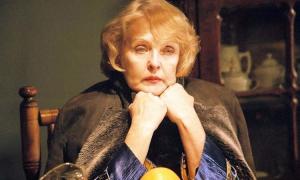 В Ади Роговцевої помер єдиний син