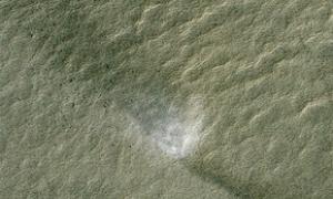 НАСА виклало в інтернет нові знімки Марсу