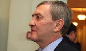 Київрада припинила повноваження Черновецького