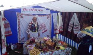 У Камені-Каширському фестивалили з картоплею і чорницями