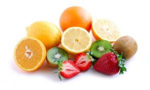 Вітамін С відновлює клітини шкіри