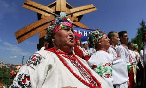 На Сорочинському ярмарку заборонили торгувати млинцями і ковбасами