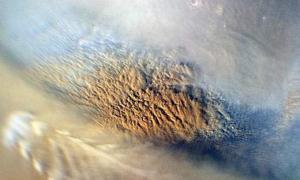 Американський марсохід передав перші кольорові знімки з Червоної планети
