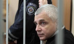 Екс-міністра оборони Іващенка звільнили від відбування покарання