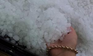 Передмістя Одеси засипав град