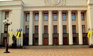 На 450 місць у парламенті претендує 5771 кандидат