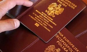 Українці, які легально проживають у Польщі, можуть отримати подвійне громадянство