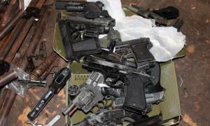 Вилучену зброю переплавлять на потрібні речі