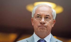 Студенти будуть судитися з Азаровим за стипендії