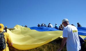 Українці вважають мову і прапор головними атрибутами незалежності