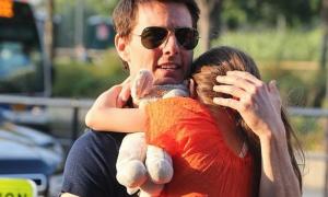 Том Круз виділятиме по 440 тисяч доларів у рік на утримання доньки