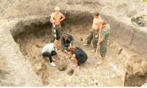 Волинські та рівненські археологи жаліються на владу у Пересопниці