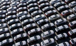 Російські легкові авто стануть для українців на 1000 доларів дорожчими