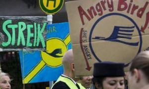 Авіакомпанія Lufthansa скасувала третину своїх рейсів