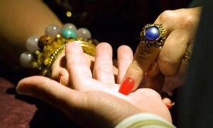 Шахрайка «зняла порчу» на 1000 гривень